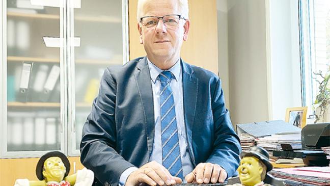 Vom Chefsessel zurück auf die Orgelbank