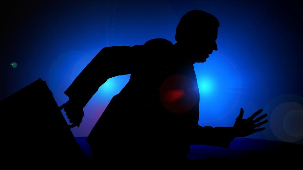 Die Polizei warnt vor einem Betrüger, dem eine Seniorin in Rhauderfehn zum Opfer gefallen ist. © Symbolfoto: Pixabay