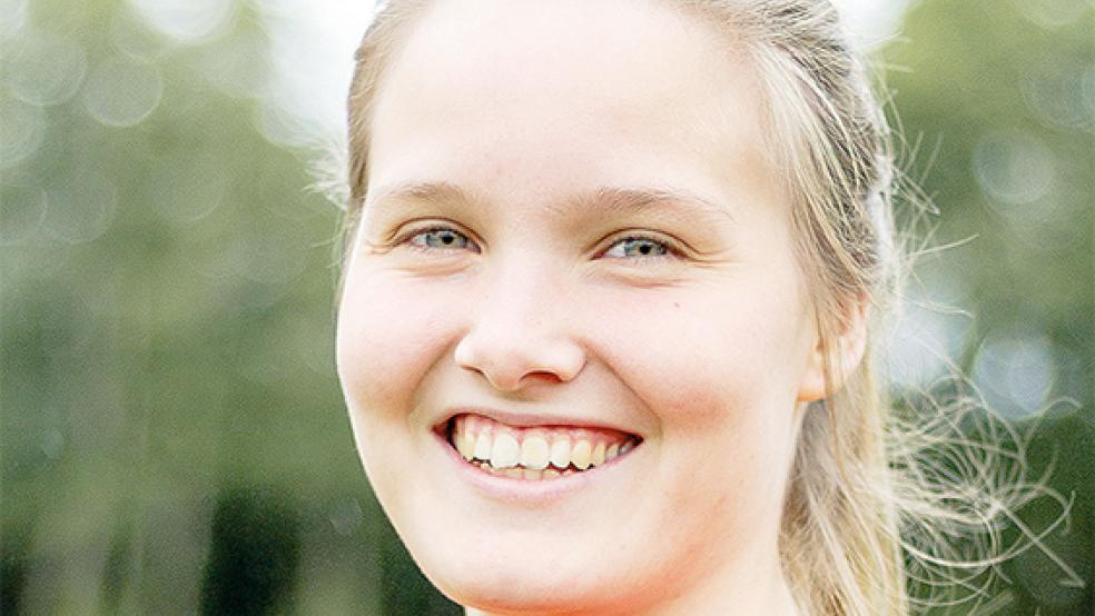 Stella Krull verfehlte das gegnerische Tor mit einem Kopfball nur knapp.  © Foto: Bruins