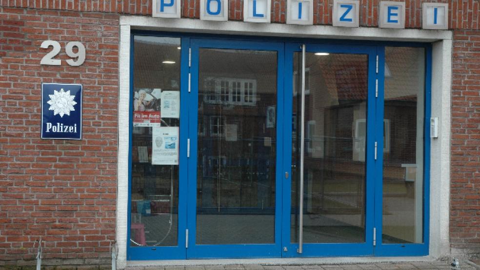 Die Polizei in Leer sucht einen unbekannten Lederjacken-Dieb. © RZ-Archiv