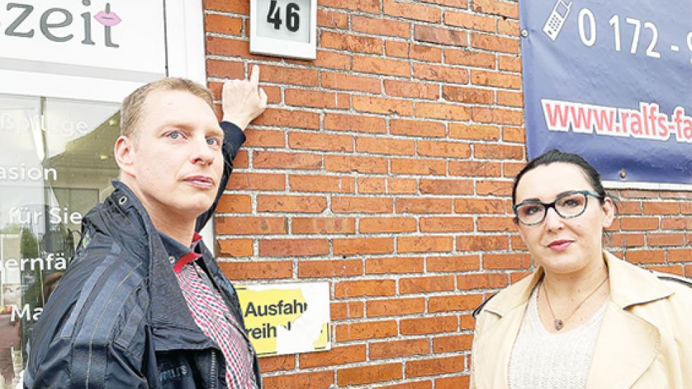 Agnieszka und Markus Sosnowski haben ihren Salon am Untenende 46. Ihre Adresse wurde wohl missbräuchlich benutzt.  © Foto: Janßen