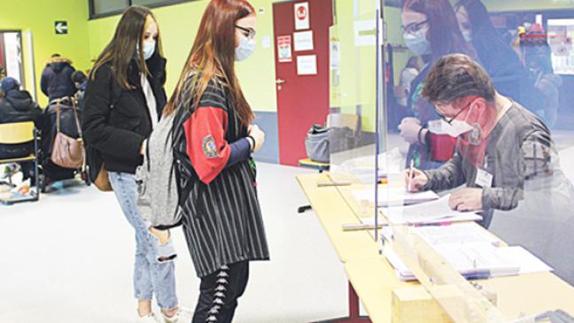 Schüler vor  Corona schützen