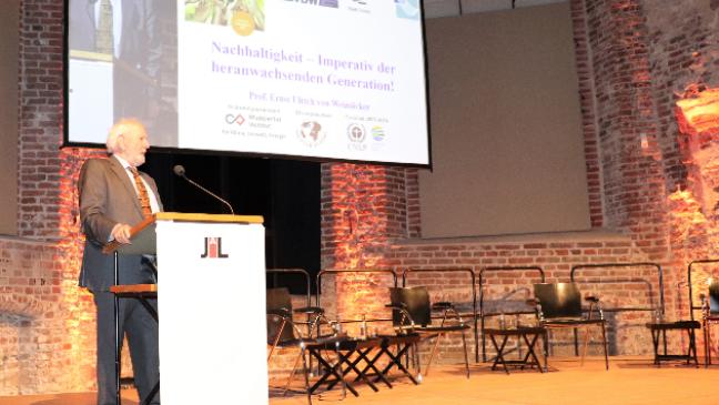 Nachhaltigkeitsforscher appelliert an die junge Generation