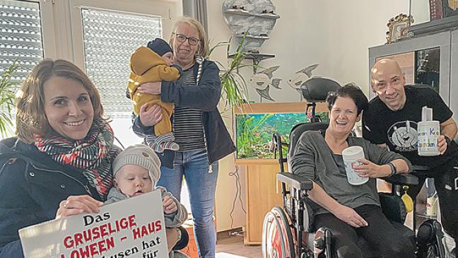 Grusel-Spende ermöglicht Ponyreiten für Kindergartenkinder