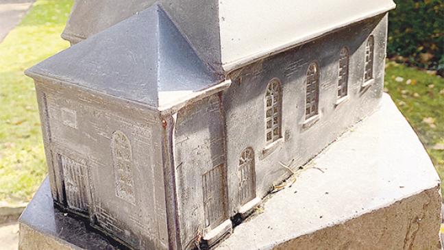 Namen aller Opfer an einem zentralen Ort