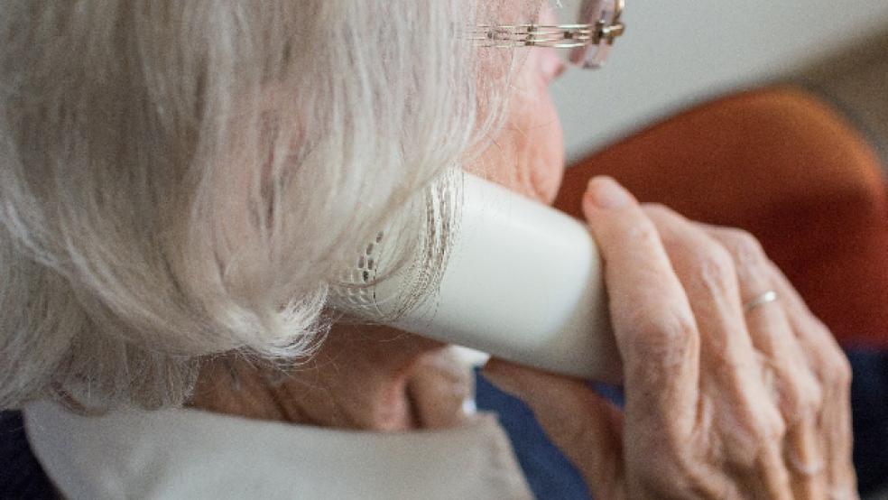 Bei Schockanrufen werden vorwiegend ältere Menschen mit psychisch belastenden und Angst auslösenden Behauptungen konfrontiert. © Symbolfoto: Pixabay