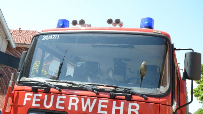 Heißer Fahrstuhl-Motor ruft Feuerwehr auf den Plan