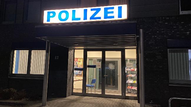 Mitarbeiter von Räuber verletzt