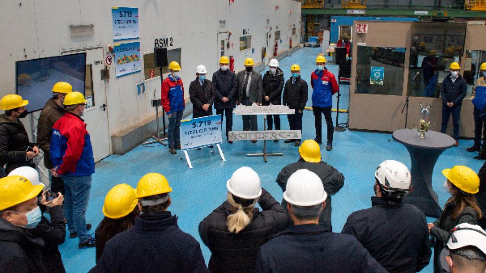 Mit dem traditionellen Brennstart begann jetzt auf der Meyer Werft in Papenburg der Bau eines neuen Kreuzfahrtschiffes mit dem Namen 