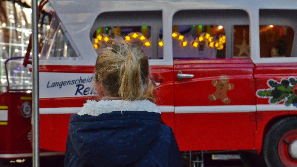 Der Weihnachtsmarkt in Leer kann aufgrund der verschärften Corona-Regeln nicht mehr wirtschaftlich betrieben werden. Daher wurde nun beschlossen, den Markt nur noch bis Samstag um 22 Uhr zu öffnen. Danach ist Schluss. © Foto: Ammermann