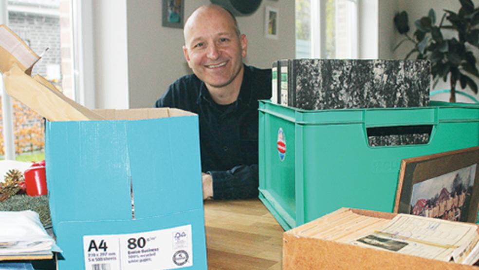 Kistenweise Unterlagen sind bei Chronist André Köller zusammengekommen.  © Foto: Berents