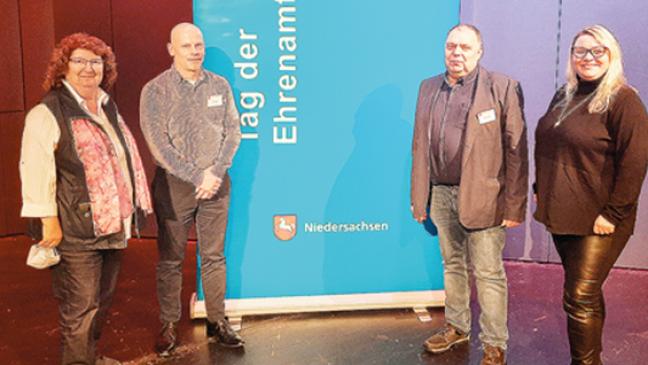 Freiwillige verlässlich an Bord