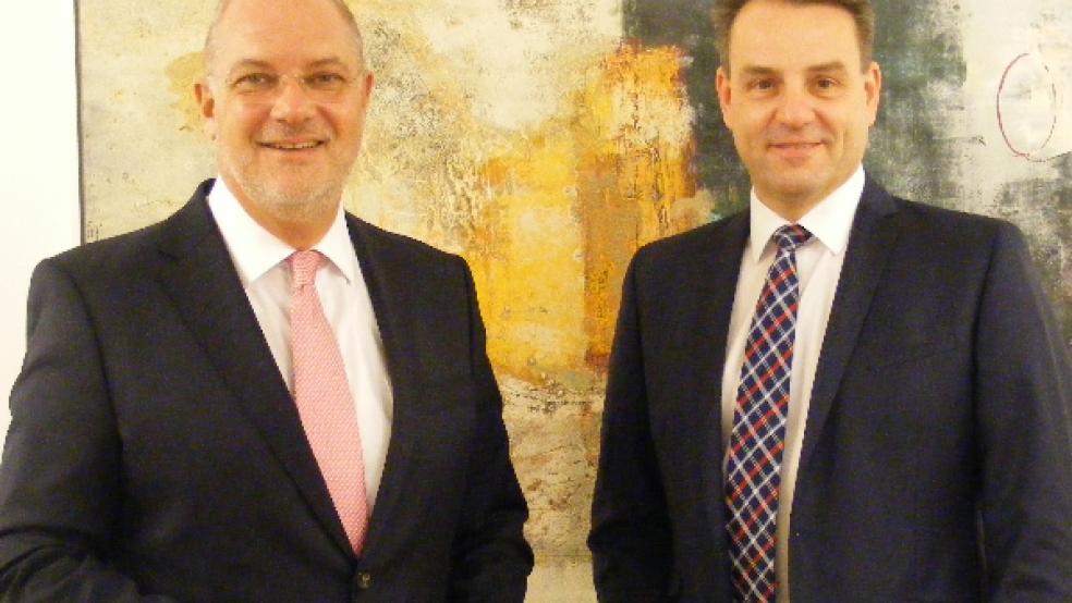 »Wir sind seit 2011 ein eingespieltes Team«, sagte der Vorsitzende Holger Franz (links) über die Zusammenarbeit mit seinem Vorstandskollegen Georg Alder. Die Duo-Konstellation an der Spitze der OVB werde »bis auf Weiteres« bestehen bleiben, so Franz. Bis Ende September 2021 hatte es ein Trio gegeben. Dann schied Joachim Fecht aus dem Vorstand aus. © Foto: Szyska