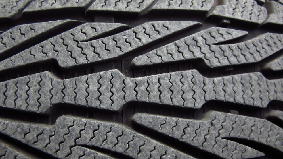 Im Mühlenweg in Möhlenwarf wurden an zwei Autos die Reifen aufgeschlitzt. © Foto: Pixabay (Symbolfoto)