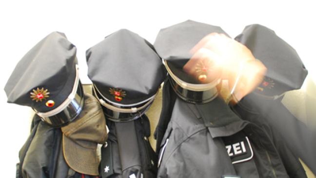 Mit Messer verletzt und geschlagen