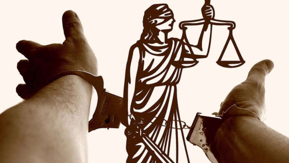 Vor Gericht verantworten sollte sich ein 23-Jähriger, der 118 Mal ohne Führerschein Auto gefahren sein soll. Er erschien nicht zur Verhandlung.  © Foto: Pixabay