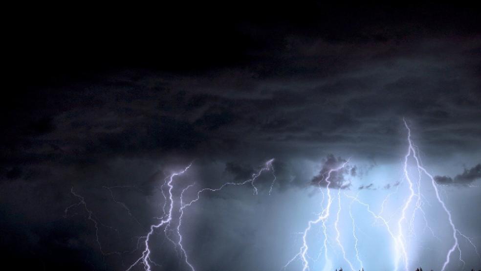  Es drohen schwere Unwetter: Die ostfriesischen Feuerwehren sind auf Sturm- und Starkregenlagen aber gut vorbereitet.  © Foto: pixabay