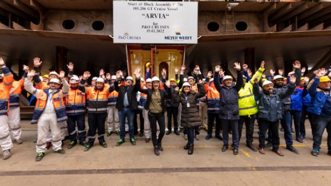 Meyer Werft feiert Kiellegung der 