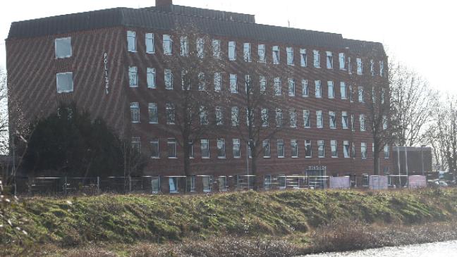 Polizei nimmt Randalierer fest