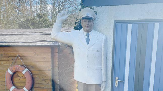 Wer vermisst Verkehrspolizist?