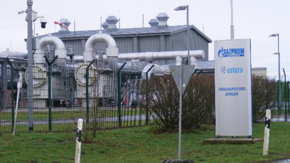 Die Gasspeicher der »Gazprom«-Tochterfirma Astora in Jemgum stehen mehr denn je im Fokus der Weltpolitik. © Foto: Szyska