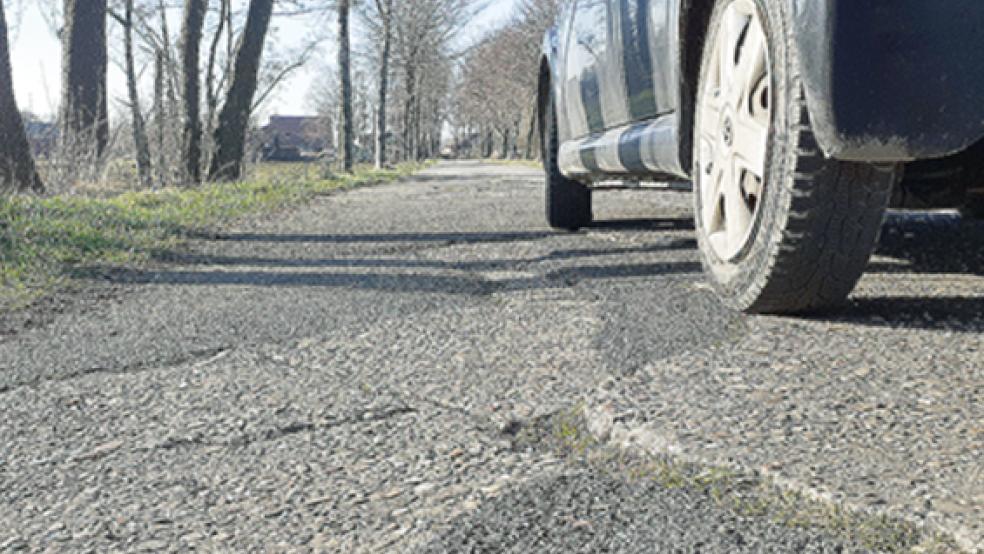 Viele Gemeindestraßen und Wirtschaftswege im Stadtgebiet sind in einem äußerst schlechten Zustand.  © Foto: Berents