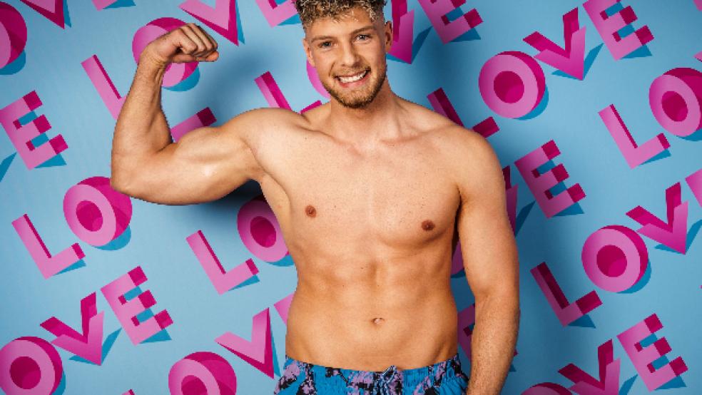 Mark Bruns sucht bei »Love Island« in einer Villa auf Teneriffa nach einer festen Beziehung. © Foto: RTL