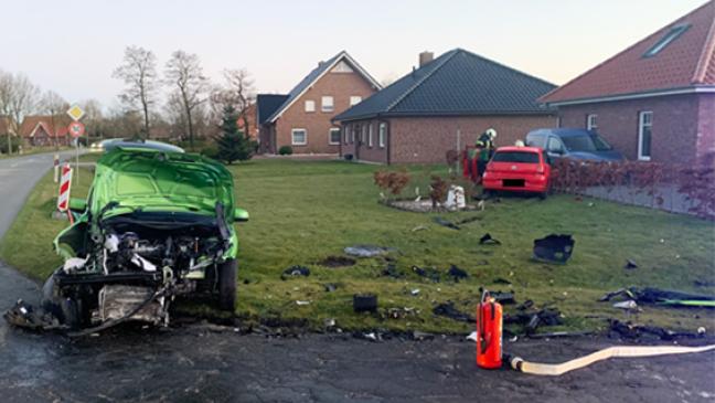 Feuerwehr leistet Ersthilfe nach Unfall