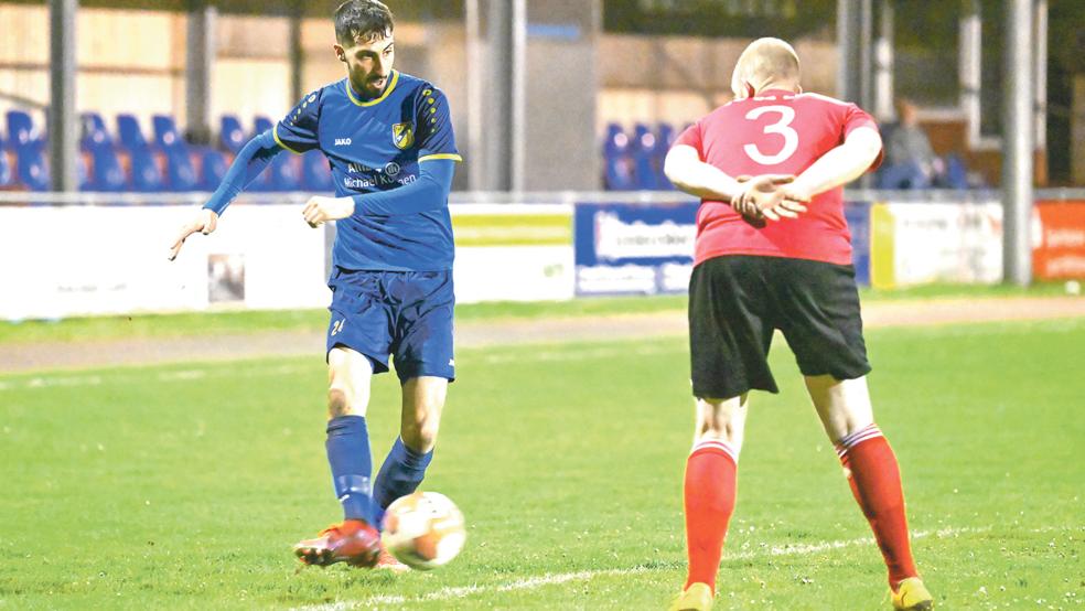 Hassan Shakir (links) war der Torschütze zum 1:0.  © Foto: Bruins