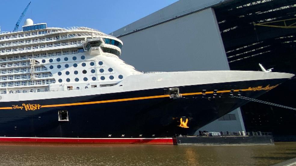 Die »Disney Wish« soll am Mittwoch in die Nordsee überführt werden. © Foto: Hanken