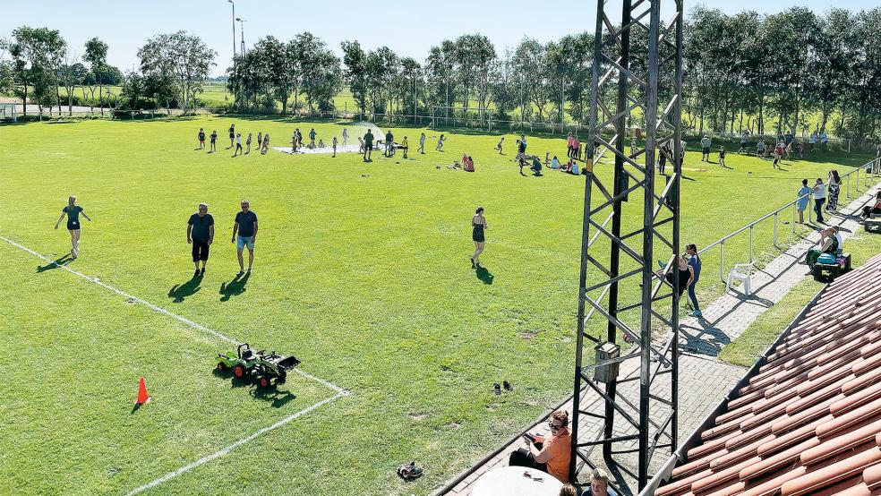 Im Sommer wird in Ditzum wieder einiges los sein.  © Foto: Bruins