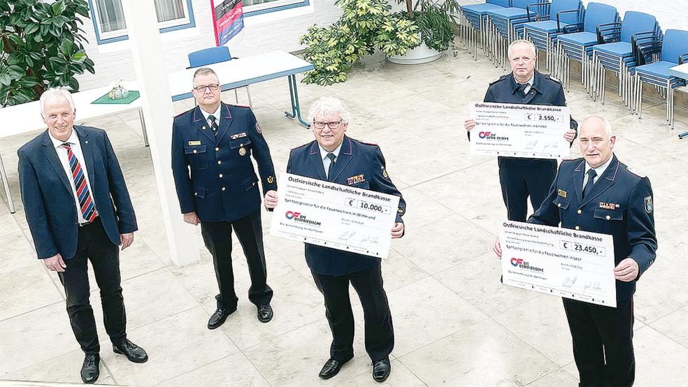 Die ostfriesischen Feuerwehren haben Spenden in Höhe von 57000 Euro bekommen.  © Foto: privat