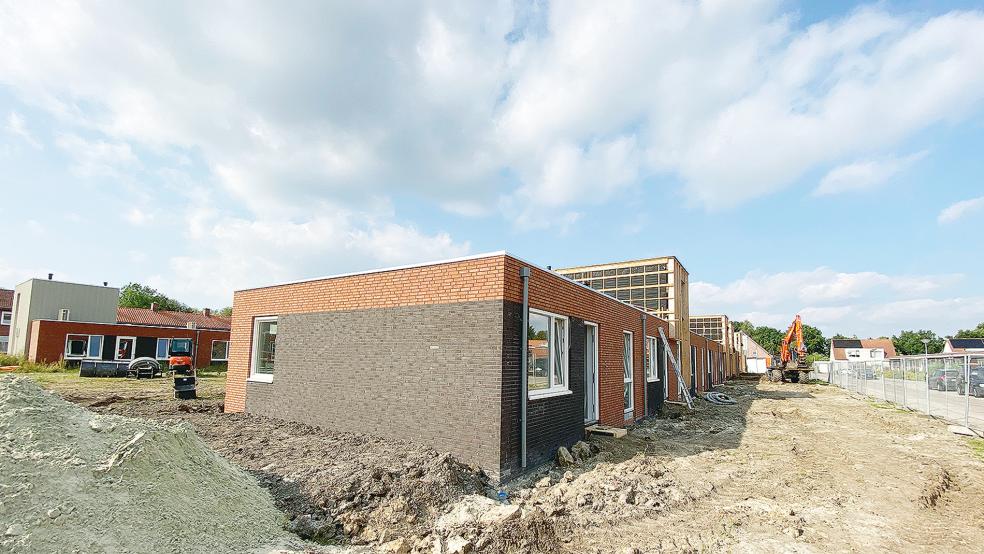 An der Van-Galen-Straat in Winschoten baut die Genossenschaft Acantus 26 neue energiesparsame Wohnungen.  © Foto: Kuper