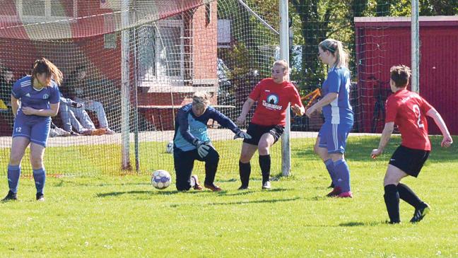 Spannendes Derby geht an Leer 04/Bingum