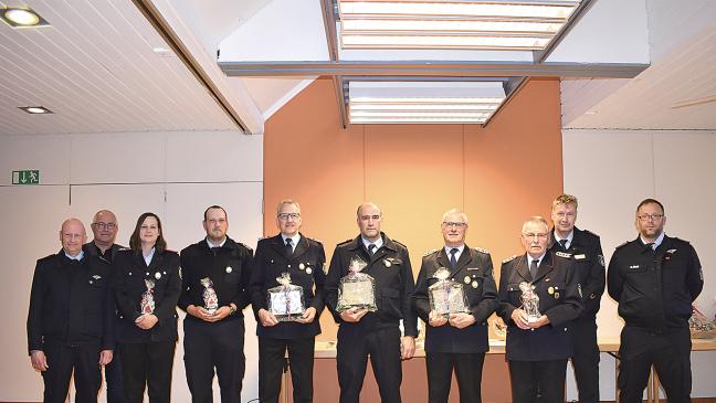 Goldenes Ehrenzeichen und viele Beförderungen