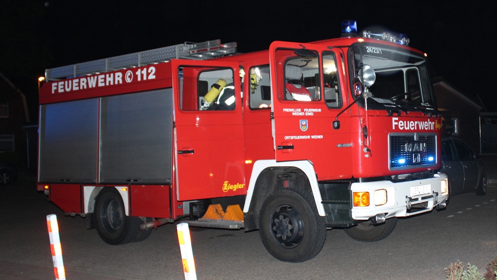 Die Feuerwehr Weener wurde am Samstagabend zu zwei Brandeinsätzen gerufen. © Rand/Feuerwehr