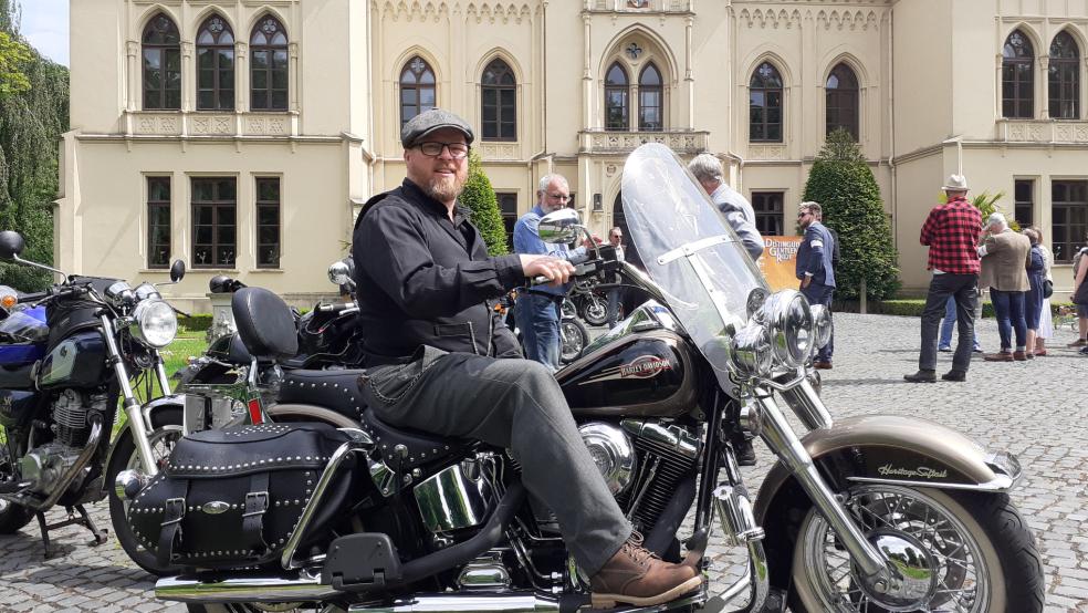 Aus dem Rheiderland war Wubbo Nanninga mit seiner Harley-Davidson dabei. © Foto: Berents