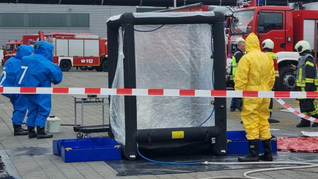 Ausgelaufene Chemikalie sorgt für Großeinsatz