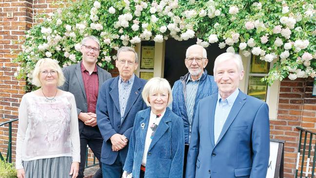 Abonnenten halten dem Theater die Treue