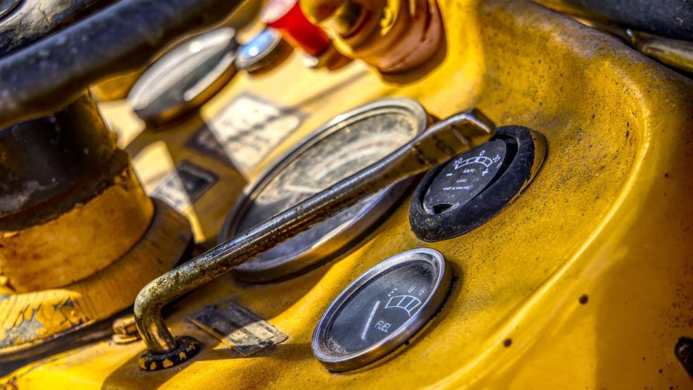 Aus den Tanks von Baumaschinen in Bingum und in Uplengen haben unbekannte Täter am Pfingstwochenende mehrere Hundert Liter Dieselkraftstoff entwendet. © Pixabay (Symbolfoto)