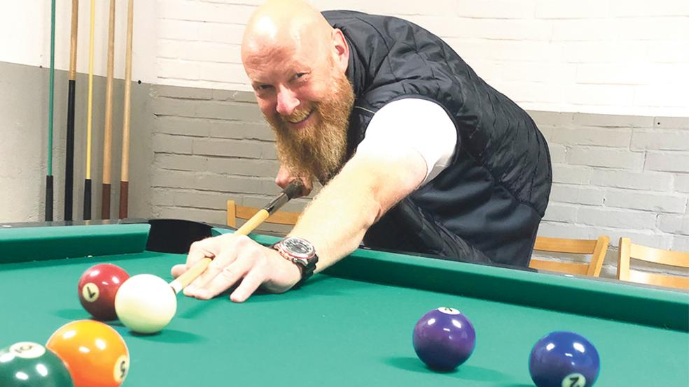 Kim Kanschat ist seit dem 1. Juni neuer Leiter des Jugendzentrums Wasserturm in Weener.  © Foto: Busemann