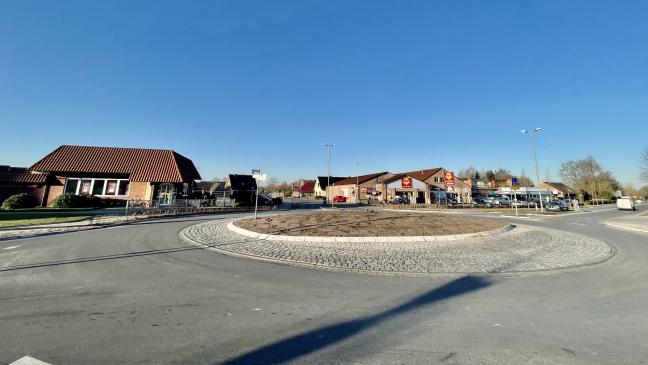 Ölspur bringt Motorradfahrer zu Fall