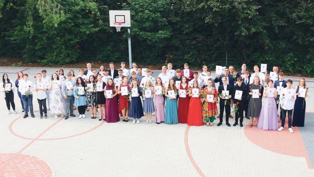 Für Oberschüler beginnt der Ernst des Lebens