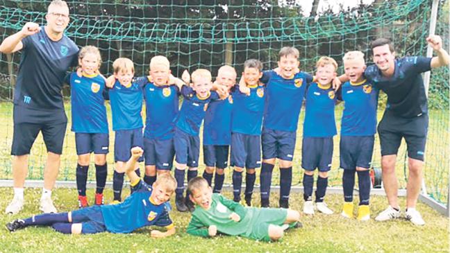 Kleine Kicker aus Weener werden Meister