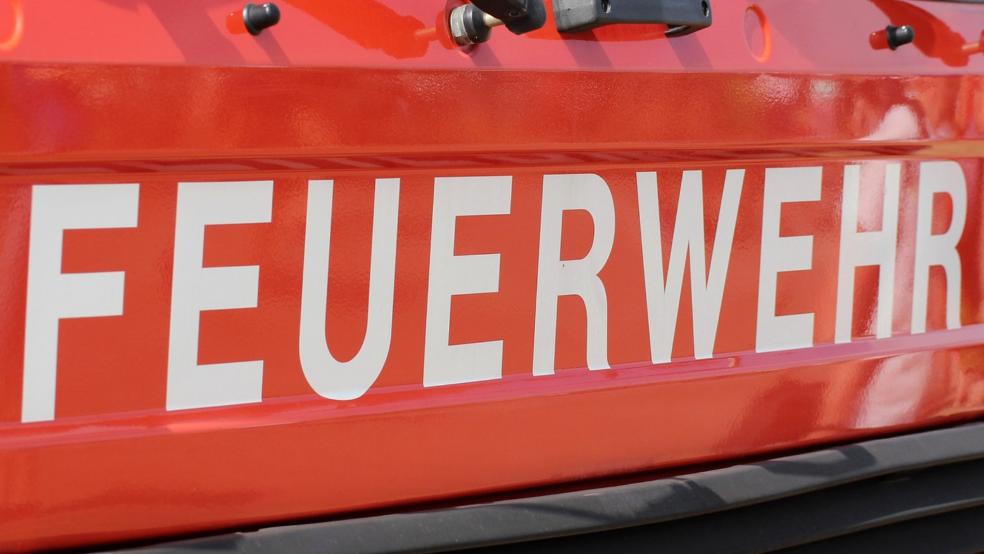 Die alarmierte Feuerwehr konnte den Brand schnell unter Kontrolle bringen, sodass kein Gebäudeschaden entstand. © Pixabay (Symbolfoto)
