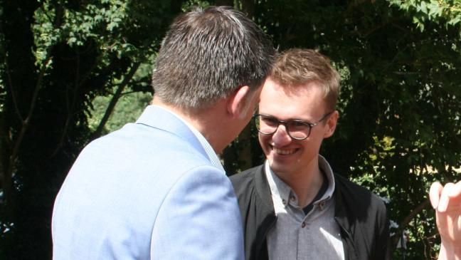 Lindner kriegt Contra von Paus