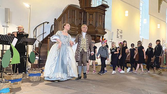 Barocke Tänze zum silbernen Jubiläum