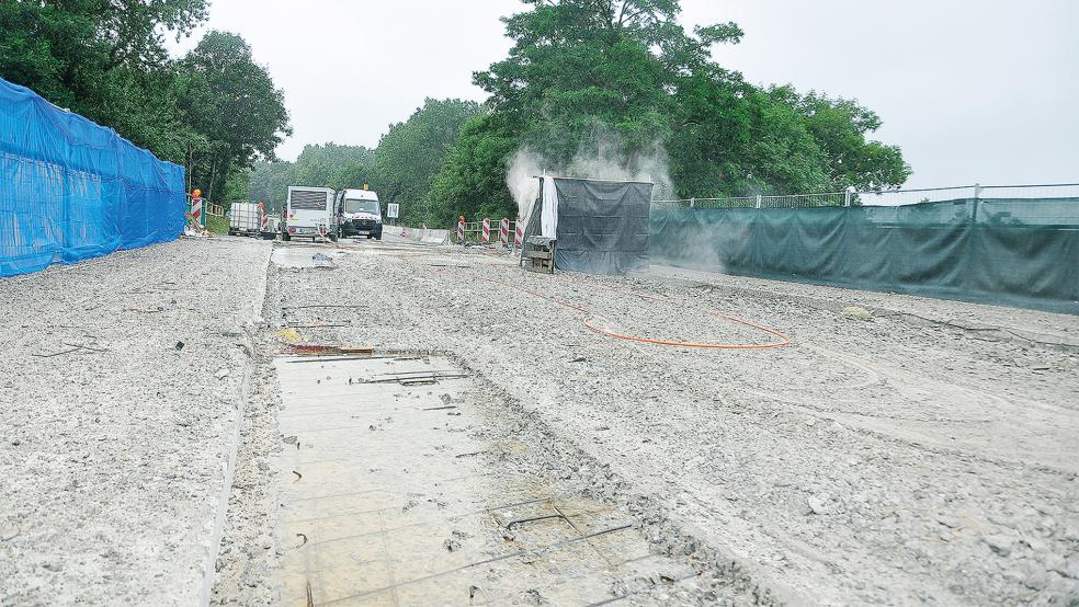 Die Arbeiten auf dem letzten Teilstück des Stadtrings in Leer gehen weiter.  © Foto: Wolters