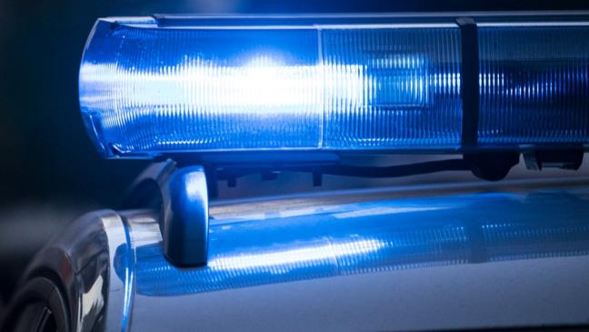 Zu Fuß auf der Autobahn unterwegs