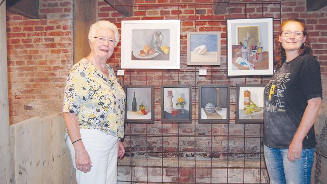 Ein Vater und Schülerin des anderen Vaters